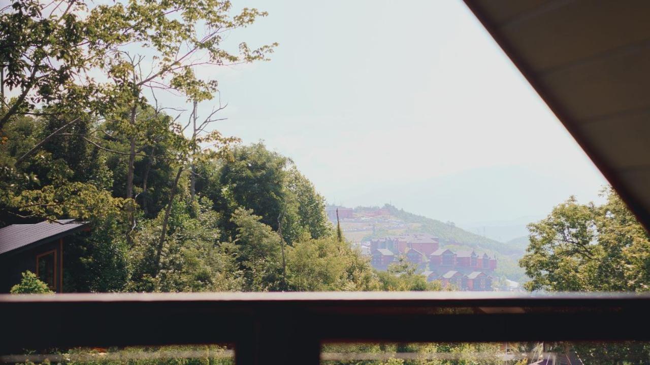 Mountain Time Villa Gatlinburg Exteriör bild